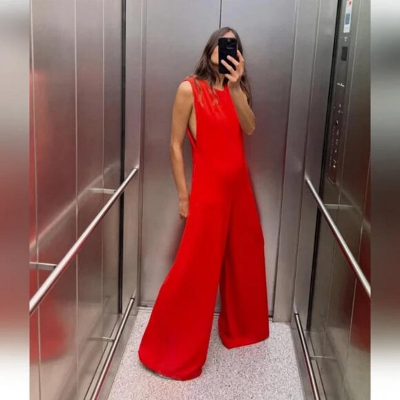 ZARA CREPE PALAZZO JUMPSUIT - Picture 1 of 6